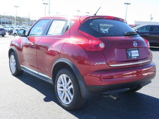 2013 Nissan Juke S FWD