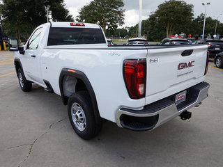 2022 GMC Sierra 2500HD Pro 4WD 142WB