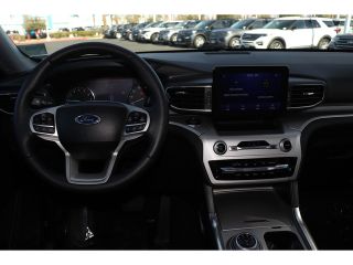 2022 Ford Explorer XLT RWD