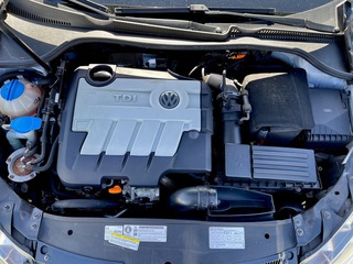 2012 Volkswagen Golf TDI w/Sunroof