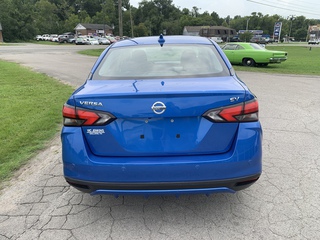 2021 Nissan Versa SV