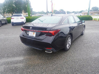 2020 Toyota Avalon XLE