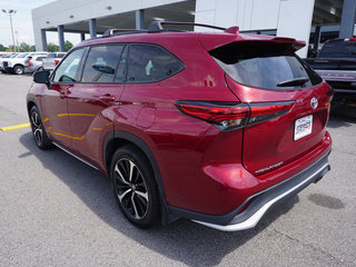 2021 Toyota Highlander XSE FWD