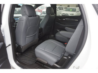 2023 Buick Enclave Essence AWD