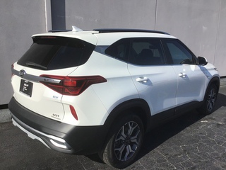 2021 Kia Seltos EX AWD
