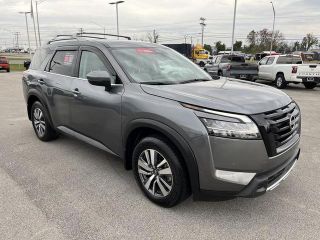 2024 Nissan Pathfinder SL 4WD