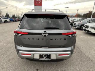 2024 Nissan Pathfinder SL 4WD
