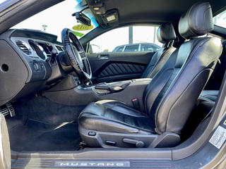 2013 Ford Mustang V6