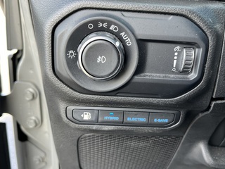 2023 Jeep Wrangler Sahara 4WD 4xe