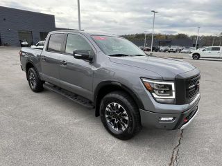 2024 Nissan Titan PRO-4X 4WD
