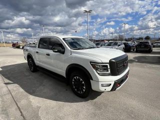 2021 Nissan Titan PRO-4X 4WD