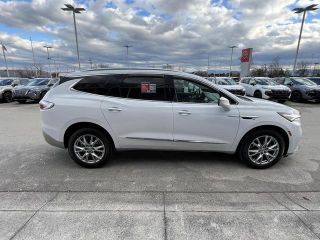 2023 Buick Enclave Essence FWD