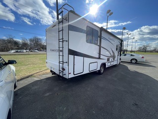 2022 Ford E-450 forestriver rv
