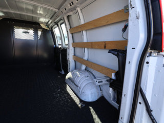 2022 GMC Savana 2500 135WB