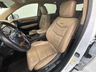 2017 Cadillac XT5 Platinum