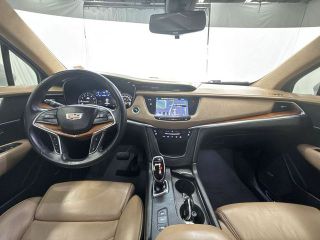 2017 Cadillac XT5 Platinum