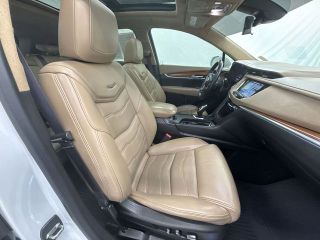 2017 Cadillac XT5 Platinum