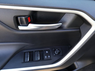 2022 Toyota RAV4 XLE FWD
