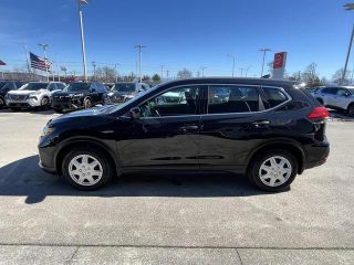 2017 Nissan Rogue S FWD