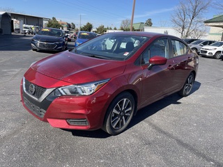 2022 Nissan Versa SV