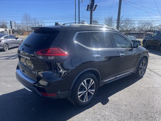 2017 Nissan Rogue SL FWD