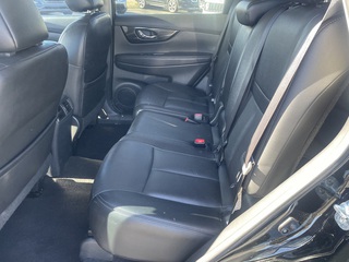 2017 Nissan Rogue SL FWD