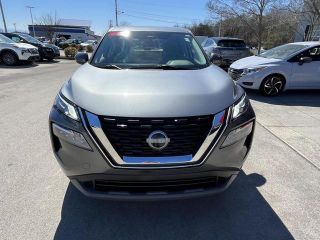 2022 Nissan Rogue SV FWD