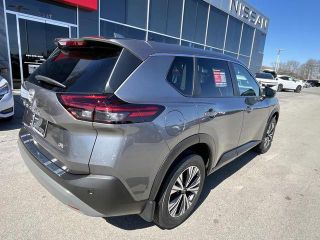 2022 Nissan Rogue SV FWD