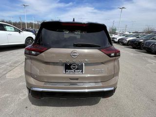 2024 Nissan Rogue Platinum AWD