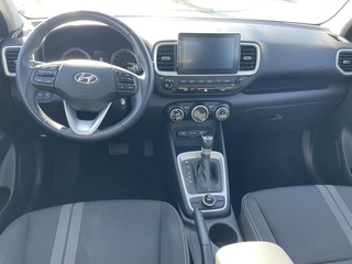 2022 Hyundai Venue SEL