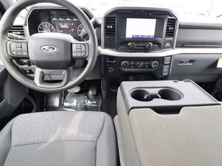 2023 Ford F-150 XLT 2WD 5.5ft Box