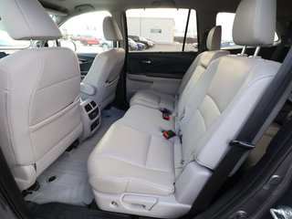 2019 Honda Pilot Touring 8-Passenger 2WD