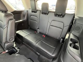 2024 Nissan Pathfinder SL 4WD