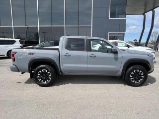 2024 Nissan Frontier PRO-4X 4WD