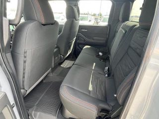 2024 Nissan Frontier PRO-4X 4WD