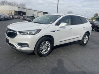 2018 Buick Enclave Essence FWD