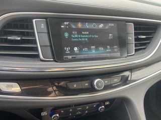 2018 Buick Enclave Essence FWD