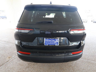 2022 Jeep Grand Cherokee Altitude 4WD L