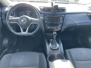 2018 Nissan Rogue SV FWD