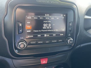 2017 Jeep Renegade Altitude 4WD