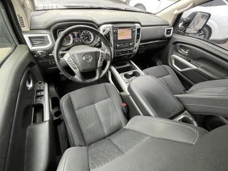 2019 Nissan Titan SV 4WD
