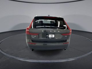 2018 Volvo XC60 T6 Momentum