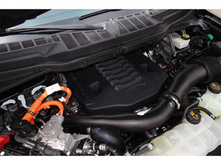 2021 Ford F-150 Platinum 4WD 5.5ft Box