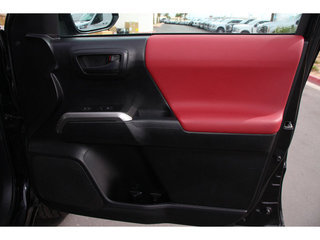 2022 Toyota Tacoma SR5 4WD 5ft Bed