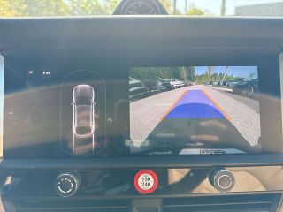 2022 Porsche Macan Base