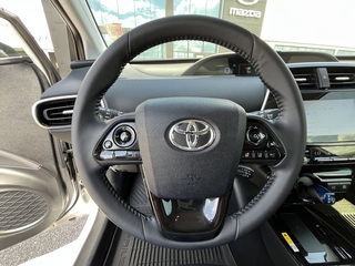 2022 Toyota Prius XLE