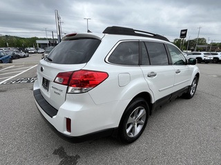 2014 Subaru Outback 3.6R Limited