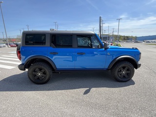 2023 Ford Bronco Black Diamond 4 Dr Adv 4WD