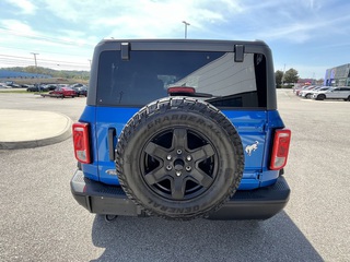 2023 Ford Bronco Black Diamond 4 Dr Adv 4WD