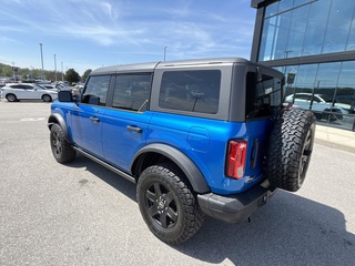 2023 Ford Bronco Black Diamond 4 Dr Adv 4WD